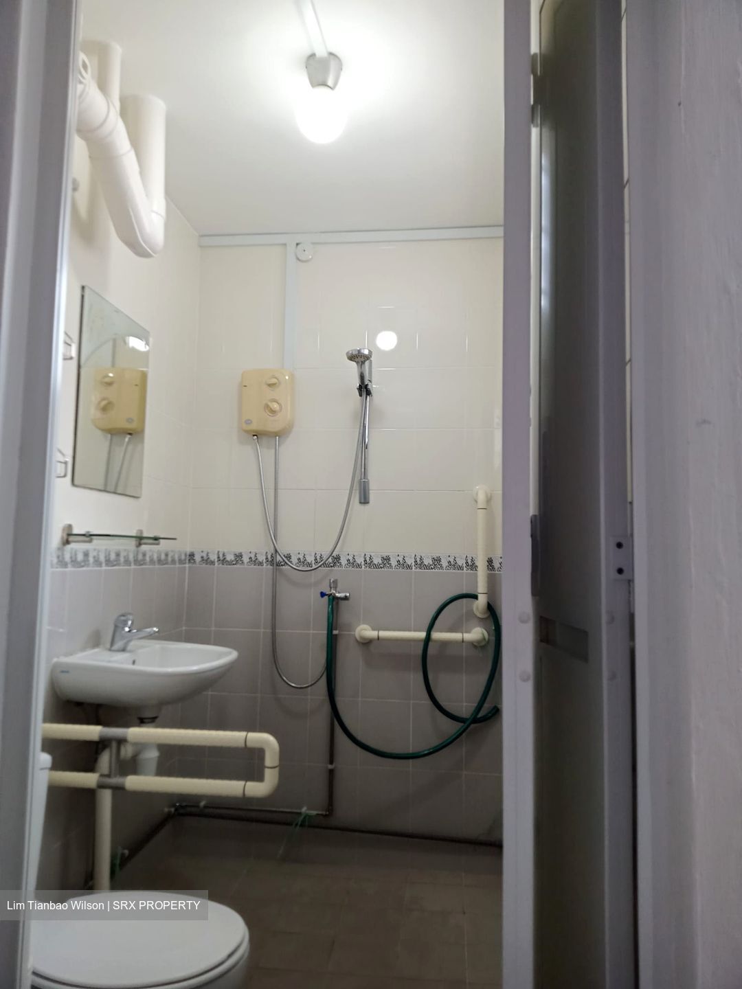Hougang Avenue 4 (Hougang),  #543531881